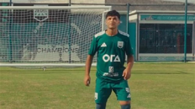  وليد علي فرج لاعب
