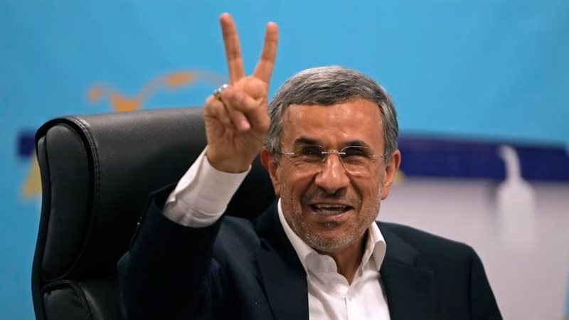الرئيس الإيراني الأسبق