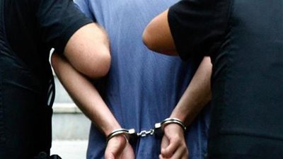 الداخلية تضبط عامل توصيل تحرش بفتاة أجنبية داخل عقار سكني بالقاهرة