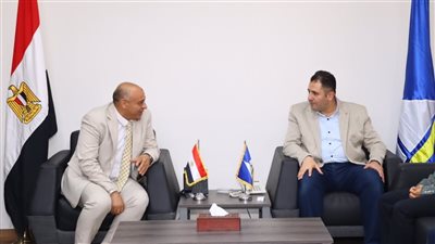محافظ دمياط يبحث وهيئة الدواء المصرية إنشاء مقر جديد لفرع الهيئة