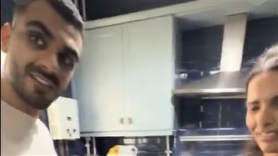 شهامة المصريين .. لبناني عرض على سيدة 5 آلاف جنيه مقابل طبخة فاستقبلته في بيتها ضيفا بلا مقابل 