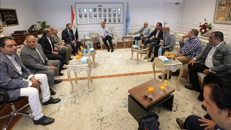 محافظ أسيوط