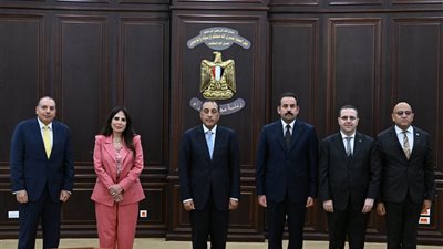 رئيس الوزراء يشهد تأسيس شركة مواصلات مدن مصر لتشغيل منظومة النقل الذكي