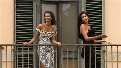 نعومة منحوتة.. Roman Holiday تكتب فصلًا جديدًا في أناقة Cult Gaia