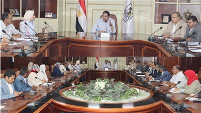 بنى سويف تكثف استعداداتها للدورة الجديدة من مؤتمر النباتات الطبية والعطرية