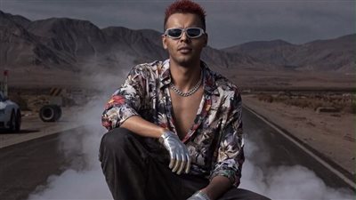 أوكا يكشف فلسفته : أنا مش شاعر وبكتب أغاني شبه الناس