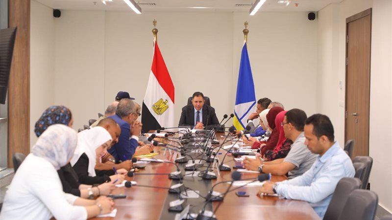 دمياط تبحث رفع معدلات