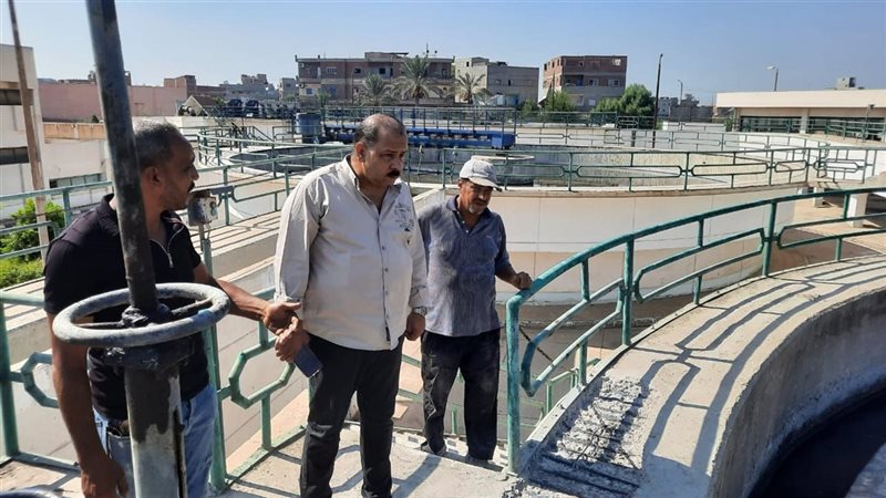 رئيس مياه دمياط يتابع