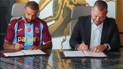 عاجل| أول صور لتوقيع محمد صلاح عقده مع طرابزون سبور.. «الفرعون» يرتبط بالنادي لعامين