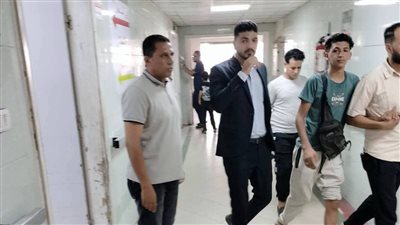 أحالة 25 طبيب وممرض للشئون القانونية لتغيبهم عن العمل بدون إذن بمستشفي السادات