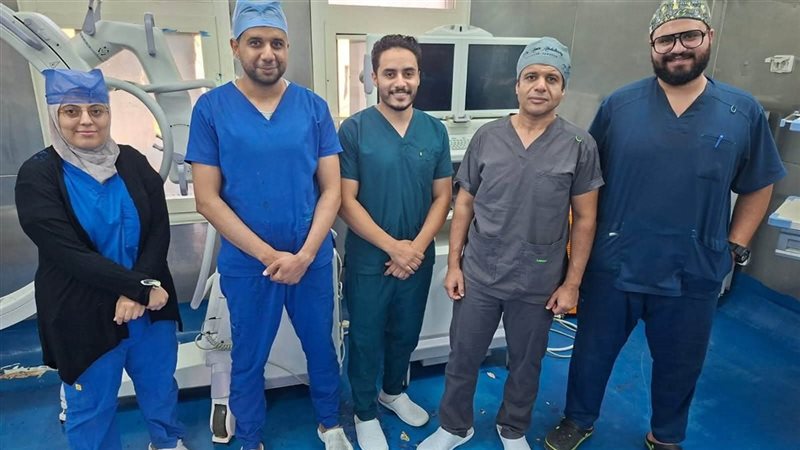  فريق جراحة الأوعية