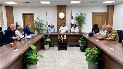 وزيرة الإسكان تتابع توفيق أوضاع الأراضي المضافة لمدينتي الشروق والعبور الجديدة
