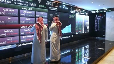 الأسواق الخليجية تتباين والنتائج المالية تدعم مكاسب أسبوعية جماعية