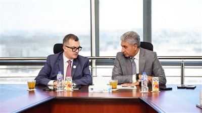 وزيرا السياحة والتخطيط يبحثان تعزيز مساهمة القطاع في الاقتصاد القومي