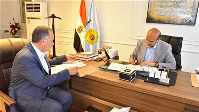 محافظ أسيوط يعتمد نتيجة الدور الثاني للشهادة الإعدادية بنسبة نجاح 81.75% للعام