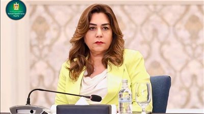 منال عوض: ضبط عدد من الصقور والثعابين والزواحف وعقوبات مشددة على مقتنيها