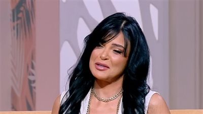 مروة الأزلي: ما زلت أعمل في الصيدلة.. واخترت الكلية عن حب
