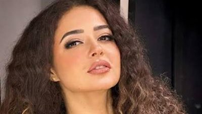 مصممة الأزياء ندى أكرم تكشف مكان وموعد عزاء والدها                 