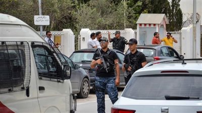 إصابة أكثر من 10 أشخاص في اشتباكات بين مهربين في تونس