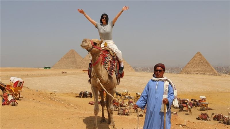 خدمات ركوب الجمال