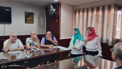 تعليم دمياط يواصل استقبال شكاوى أولياء الأمور لبحث المشكلات وحلها بشكل فوري