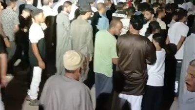 في مشهد مهيب ومؤثر.. أهالي الشرقية يودّعون 18 من ضحايا حادث طريق الإسماعيلية