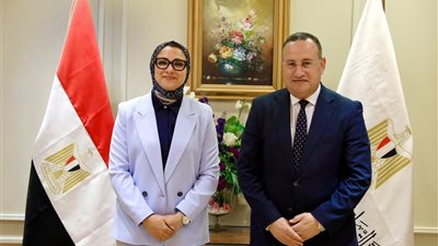 وزير التعليم العالي يستقبل محافظ الوادي الجديد لبحث دعم المشروعات التعليمية 