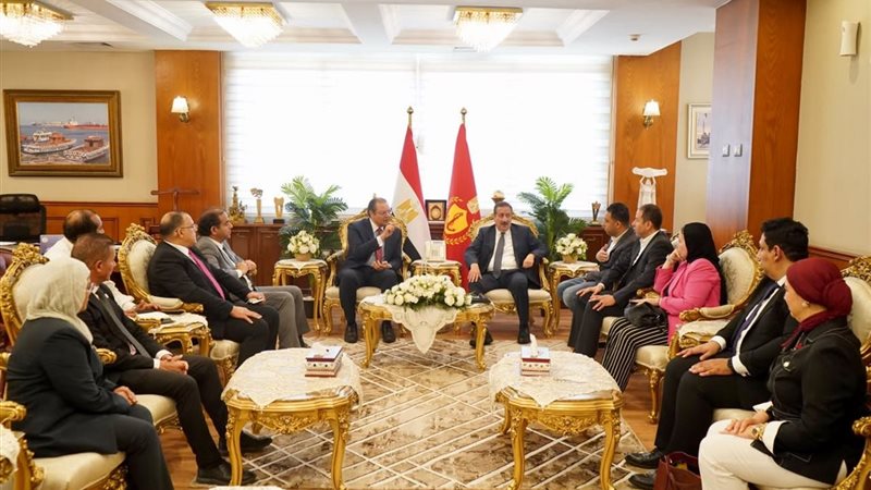 جانب من الزيارة 