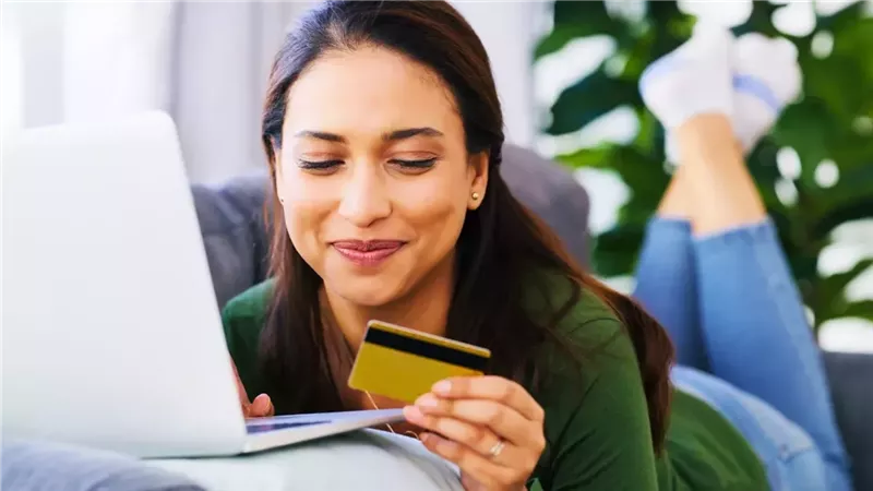 شراء بالفيزا من الإنترنت