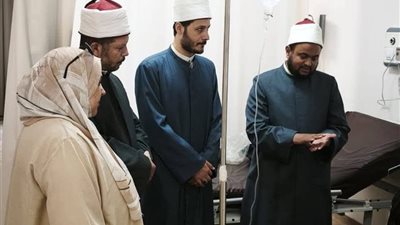 «أنت عند الله غالٍ».. أوقاف السويس تطلق قافلة دعوية وإنسانية بالمجمع الطبي