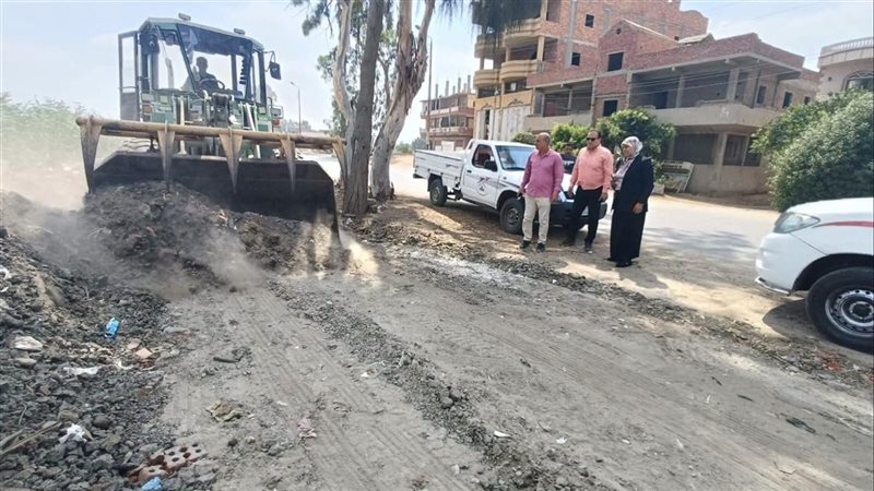 تطوير طريق الكراكات