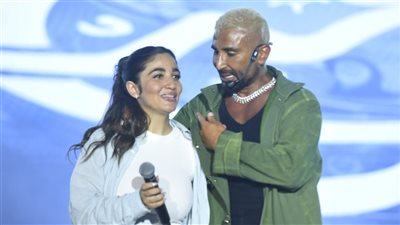 بأغنية كدا كدا .. تألق أحمد سعد وابنته جودي في حفل الساحل الشمالي |صور