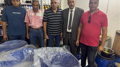 ضربة رقابية لمصنع مستحضرات تجميل غير مرخص بالغربية.. ضبط 17 ألفًا و576 وحدة 
