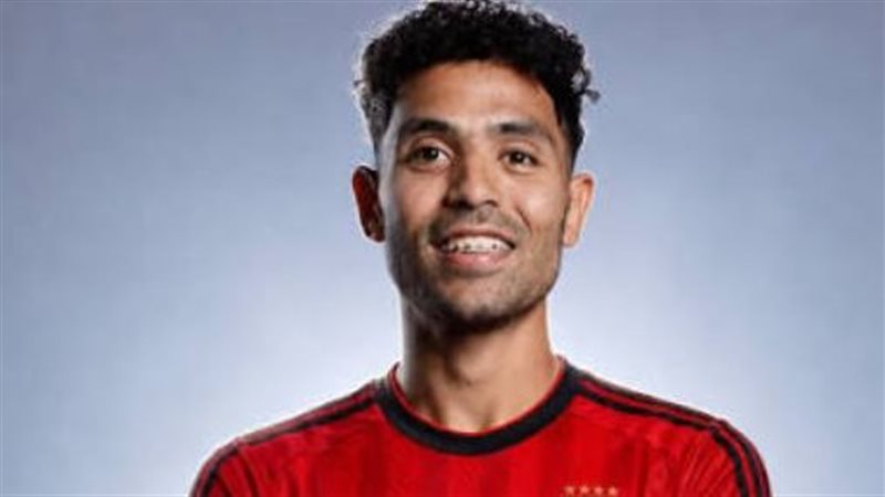 توفيق محمد لاعب الأهلي