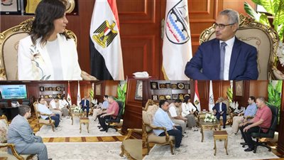 محافظ بني سويف يستقبل السفيرة نبيلة مكرم لتفقد قافلة التحالف الوطني 