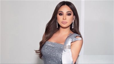 بعد أزمتها مع وزير الثقافة التونسي .. إليسا تعود لمهرجان قرطاج بعد غياب 17 عام