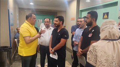 مدير عام الرعاية الصحية ببورسعيد يتفقد طوارئ مستشفى السلام لمتابعة سير العمل