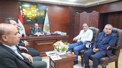 خدمة المواطن أولًا».. من الشكوى إلى الحل.. محافظ الغربية يواصل لقاءه الأسبوعي 