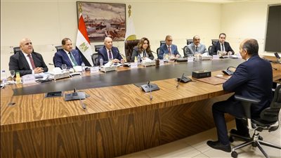 منال عوض تعلن إجراء مقابلات لـ746 متقدما لشغل 119 وظيفة قيادية بالمحافظات