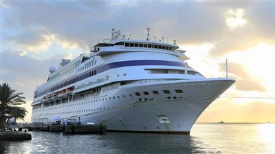 في زيارتها الأولى ..ميناء غرب بورسعيد يستقبل السفينة السياحية ASTORIA GRANDE