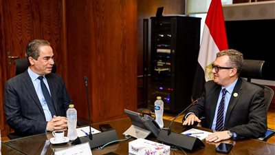 وزير التخطيط يبحث مع «الوطنية للإعلام» تسوية مديونيات بنك الاستثمار القومي