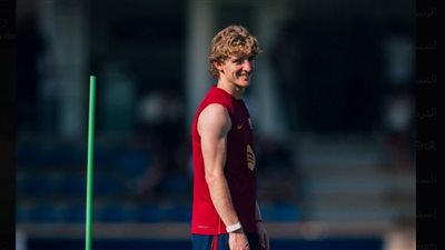 جوردون: أتمنى هز شباك الأهلي وأهداء برشلونة لقب كأس خوان جامبر