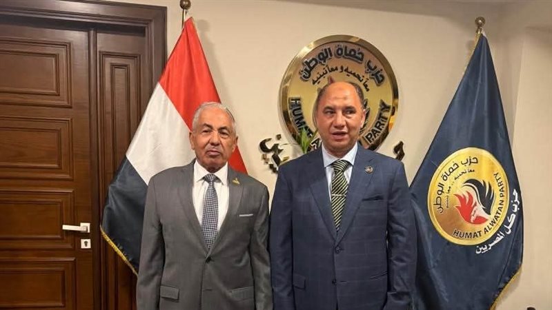 طارق عبد العظيم 