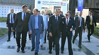 افتتاح مركز الخدمات الضريبية المميزة بالعلمين وإطلاق تطبيق «التصرفات العقارية»
