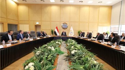 وزير النقل يترأس اجتماع الجمعية العامة للشركة المصرية لناقلات البترول
