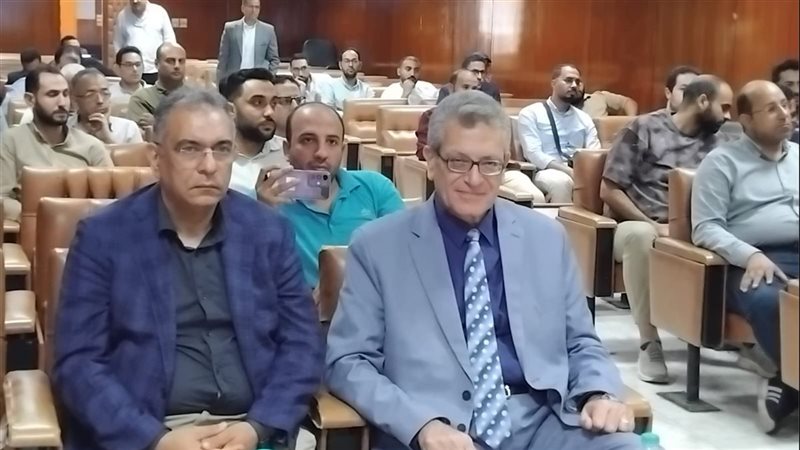 عميد كلية الطب بجامعة