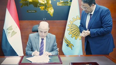 محافظ الغربية يعتمد تنسيق رياض الأطفال بالمدارس الرسمية والمتميزة للغات