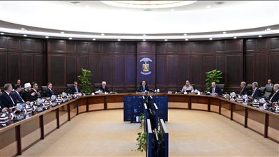 مدبولي: توجيهات رئاسية لتطوير التعليم وإعداد أجيال مؤهلة لمواكبة احتياجات سوق العمل 