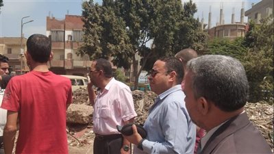 محافظ القليوبية يوجه بتعزيز منظومة النظافة ورفع نواتج تطهير الترع بالقرى
