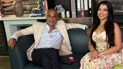 محمود البزاوي يخضع لمساومة دنيا عظيم في فيلم «الست لما»